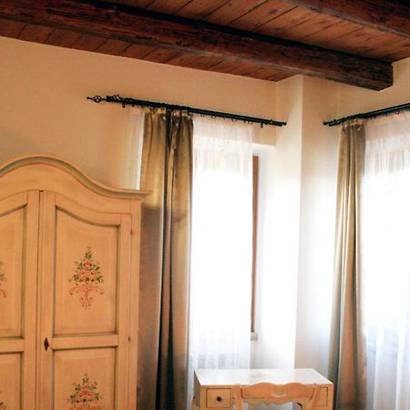 Hotel Agriturismo Fara Montegiorgio Habitación foto