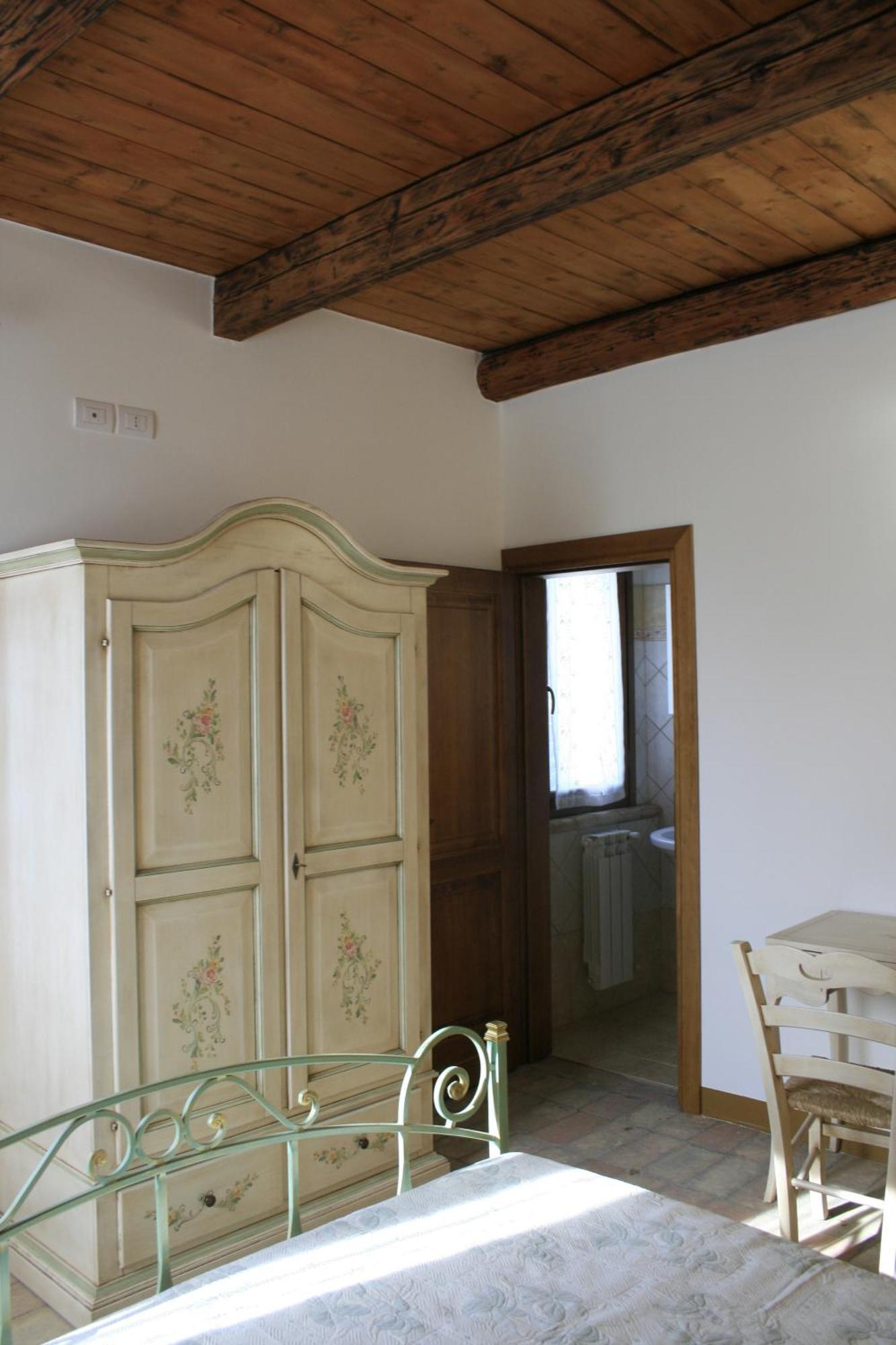 Hotel Agriturismo Fara Montegiorgio Habitación foto