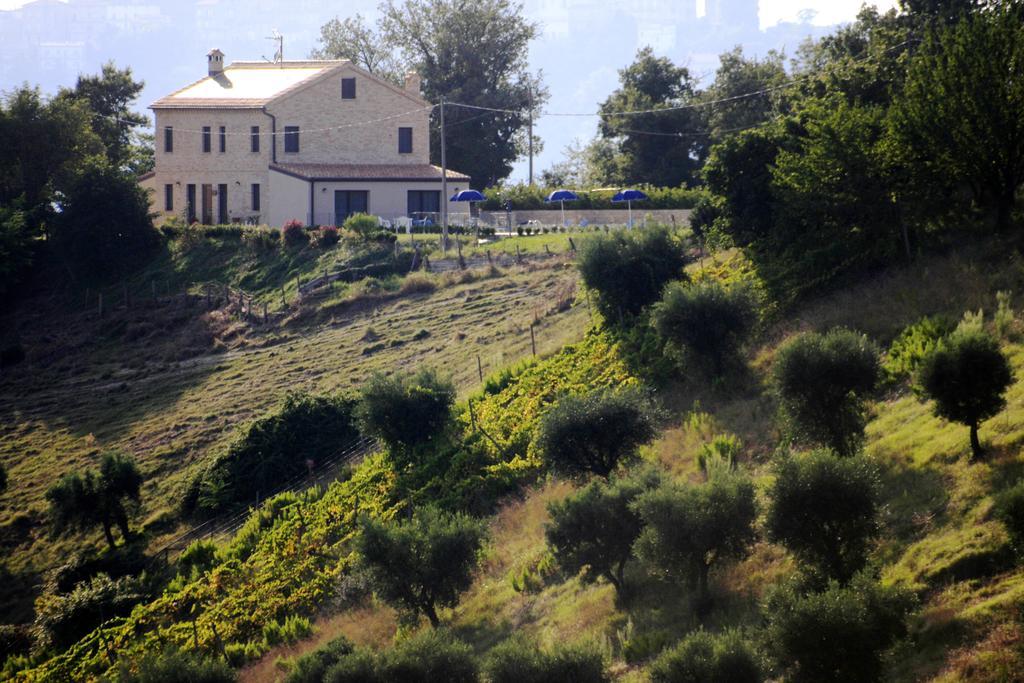 Hotel Agriturismo Fara Montegiorgio Exterior foto
